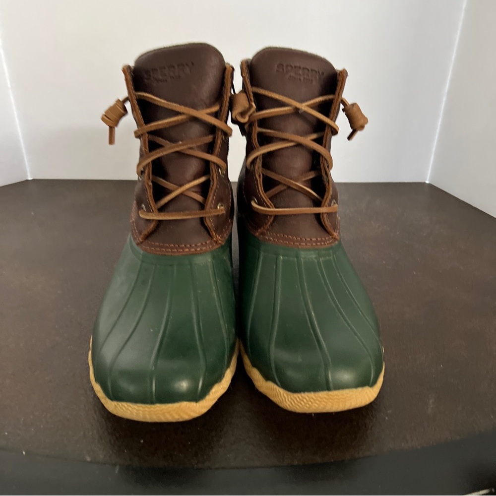 Sperry Women Saltwater Duck Boots Waterproof Core Brown Leather  STS90998F Sz 9
